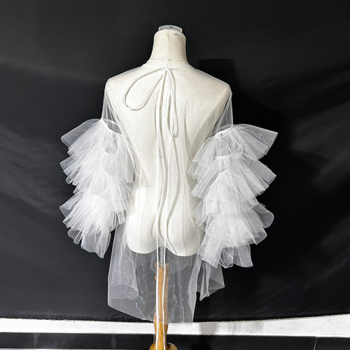 送料無料！ 抜群のおしゃれ見えカーディガン(ボレロ) ソフトチュール 