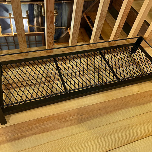 インダストリアルなアイアンシェルフ6段棚 アガベ 多肉植物 アイアン