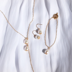 芽珍珠耳環 - 珍珠雕刻和金粉首飾 - 獎勵母親節禮物 第8張的照片