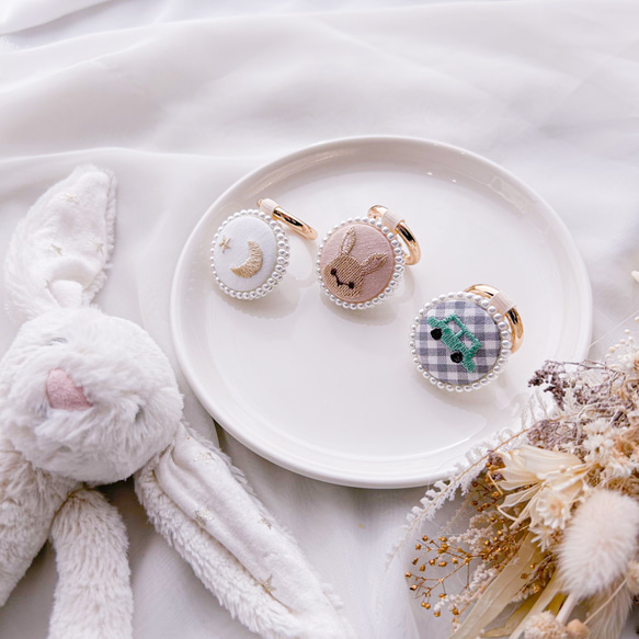 人気⸝⋆登園バックに⟡˖ ࣪⊹刺繍が可愛いミニシンプルキーホルダー お名前キーホルダー キーホルダー プレゼント お揃い 13枚目の画像