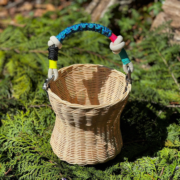 パラコード編みワンハンドル・かごバック・ミズイロ 