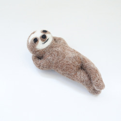 なまけもののナマケモノ（仰向け2） 羊毛フェルト kuricco 通販