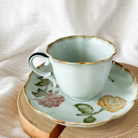 cup & saucer.   Flower blossom 3枚目の画像