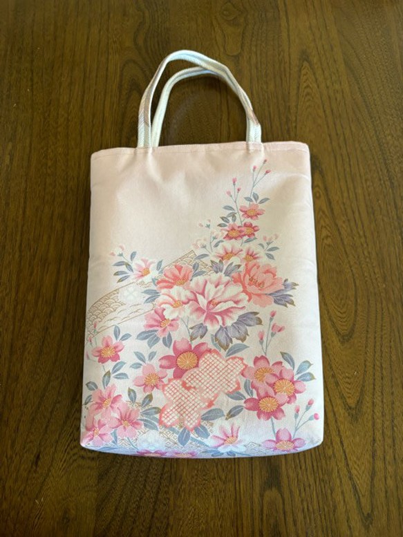 着物✖️帯リメイクトートバッグ ピンク系花柄 トートバッグ 金