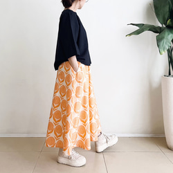 フレアースカート　* cotton Linen Orange Flower motif * 2枚目の画像