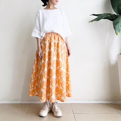 フレアースカート　* cotton Linen Orange Flower motif * 3枚目の画像