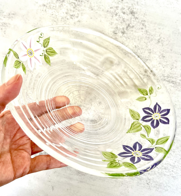 夏の花　鉄線柄　ガラス皿　23cm 6枚目の画像