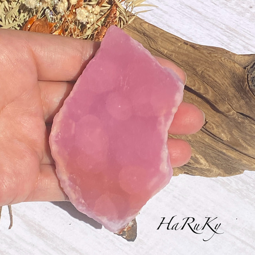 レア！ 天然ピンクアラゴナイト原石　鉱物標本 レア！ 天然ピンクアラゴナイト原石鉱物標本