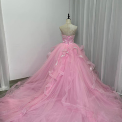 送料無料！豪華！ カラードレス キラキラのハンドビーディング ピンク ラッフルフリル プリンセスライン ロングトレーン 9枚目の画像