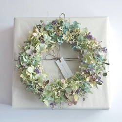紫陽花のリース フラワーギフト 誕生日プレゼントに ドライフラワー 2枚目の画像