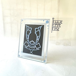 《カブト》エアーブルーオパール(ブルー系) ◼️壁飾り◼️  ガラス　フォトフレーム　こどもの日　クリスタルガラス 1枚目の画像