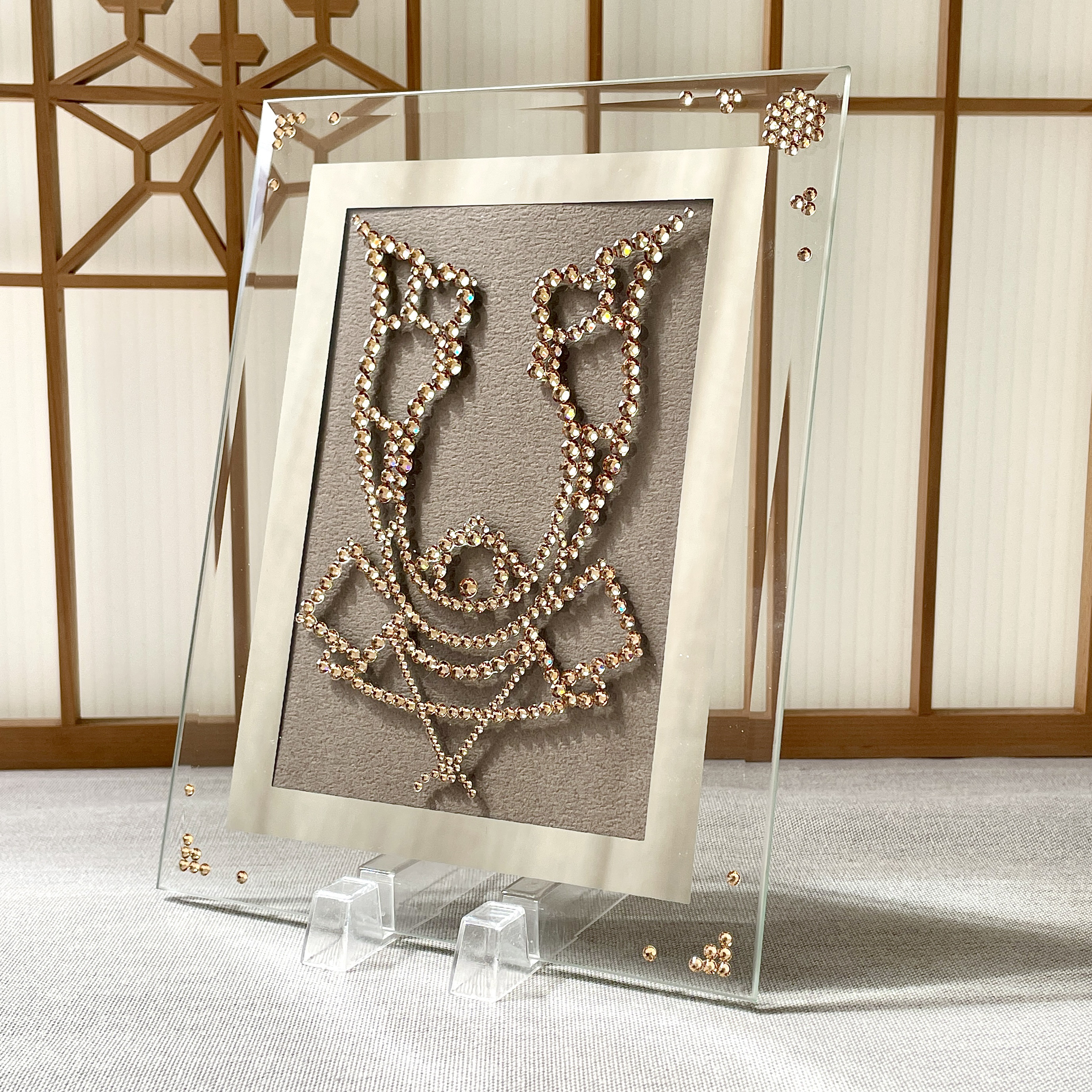 《カブト》ライトコロラドトパーズ(ブラウン系)◼️壁飾り◼️ガラスフォトフレーム　こどもの日　クリスタルガラス