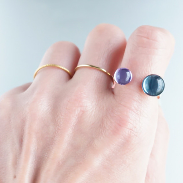 紫陽花色 ラベンダー / モデレート ブルー ヴィンテージガラス フリーサイズ リング 指輪 紫 パープル 青 2枚目の画像