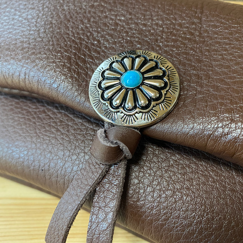 ぷっくりフワフワ長財布 コンチョ付 ☆ブラウン 長財布 Mother's Hand