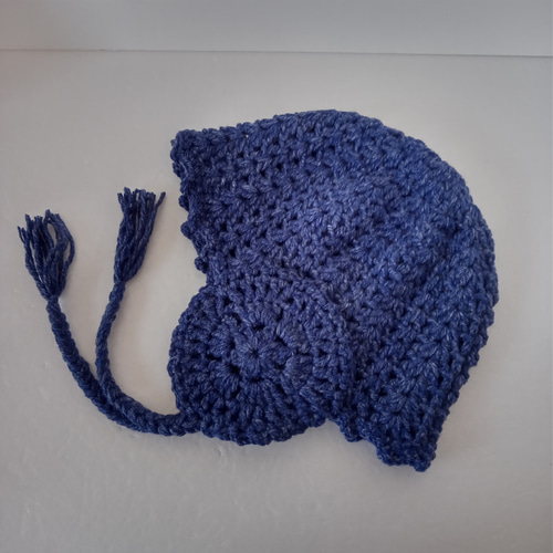 27ニット帽 モチーフ編み耳当て付きニット帽 ブルー 大人 ニット帽