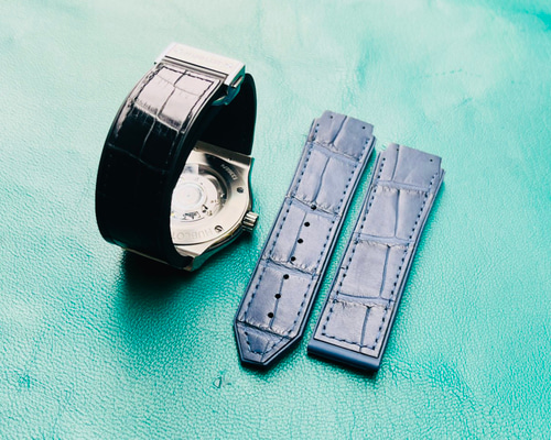 ✏️パラダイス木更津　HUBLOT（ウブロ）専用ストラップ・オーダー製作 ✓【オーダー製作】ウブロ（HUBLOT）専用レザーストラップ
