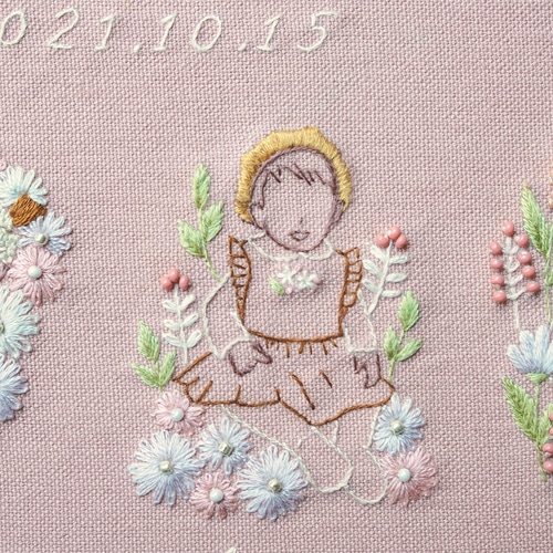 memorial】ビーズと線画の刺繍ボード【オーダー】誕生日 出産