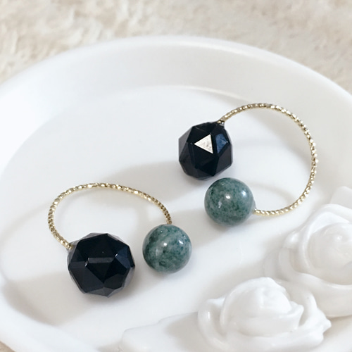 再販1】【14kgf】【人生の成功と繁栄】モリオン・黒水晶と濃いめの本