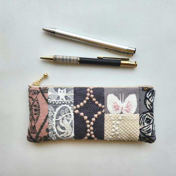 ペンケース メガネケースサイズのポーチ ミナペルホネンパッチワーク