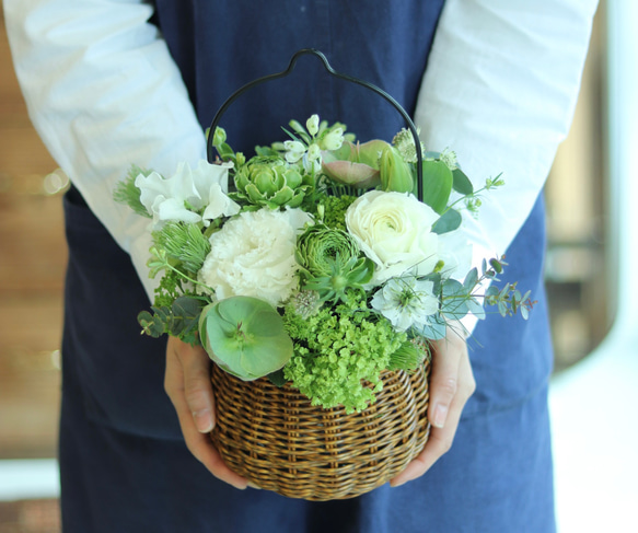 生花　母の日フラワーギフト　生花　誕生日　結婚式　卒業　入学 1枚目の画像