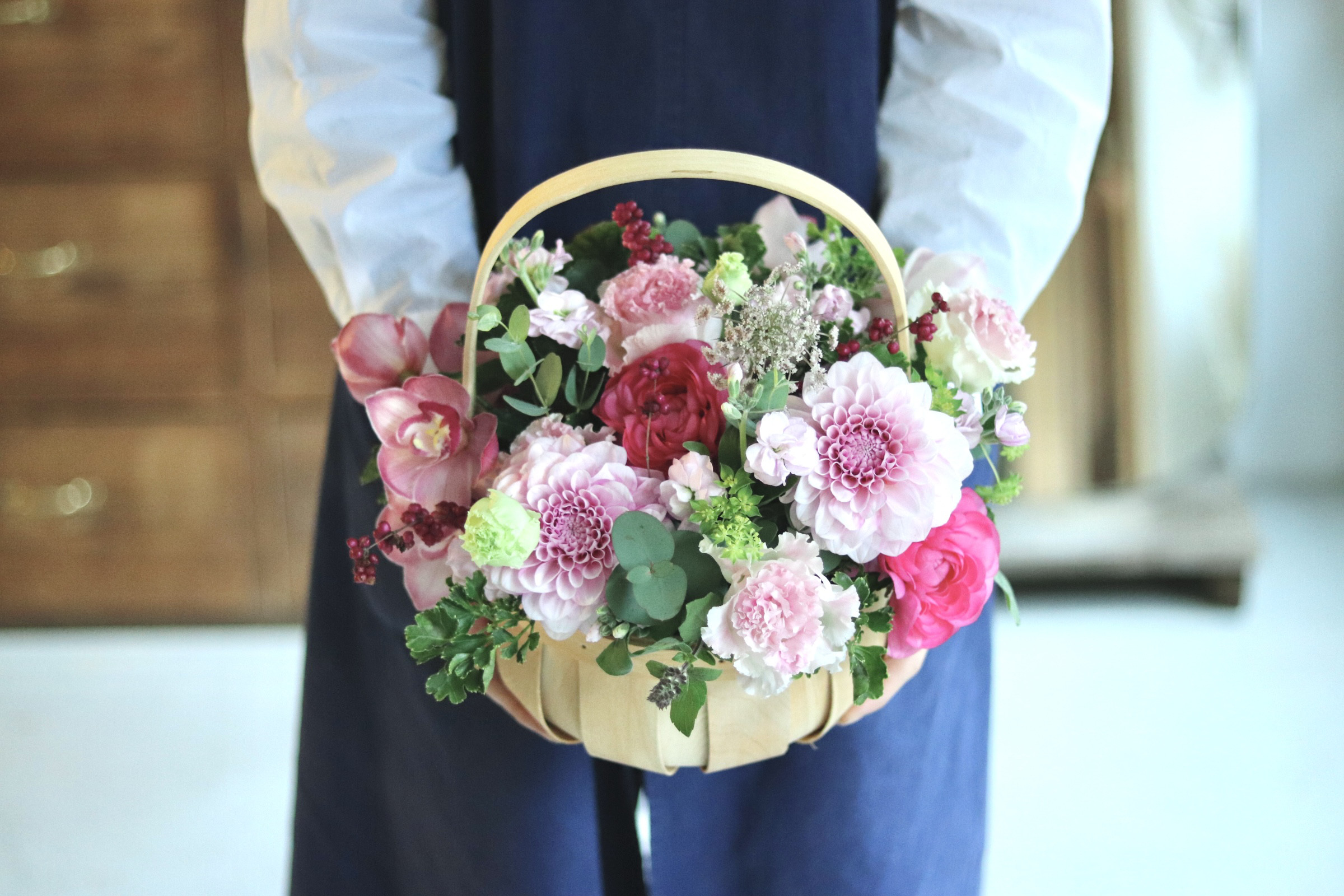 生花　おまかせフラワーギフト　ピンク系　生花　誕生日　結婚式　卒業　入学　敬老の日