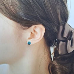 ピアス 天然石 レディース シンプル ブルーコッパーターコイズ ６mm 爪なし 一粒 サージカルステンレス 両耳 可愛い 4枚目の画像