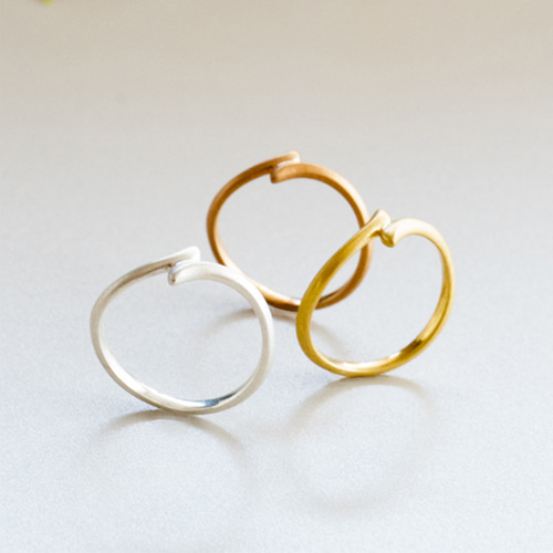Sprout Ring* 新芽のスプラウトリング 重ね付も楽しいシルバー