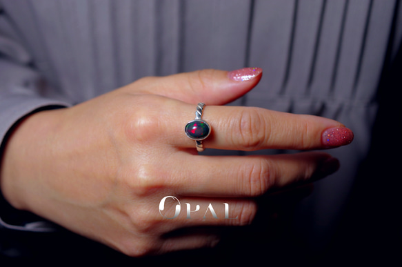 NEW ☆ 新作 ☆『Black Opal』の世界でひとつの天然石リングsilver925 6枚目の画像