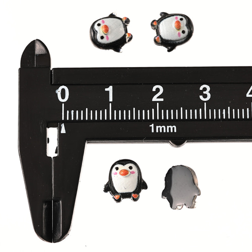 ペンギン　ハンドメイド 4点 ペンギン 白 4点セット ハンドメイドファッション
