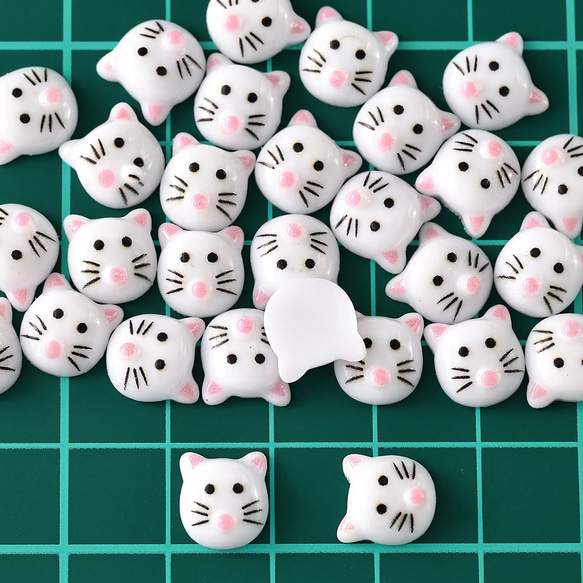 デコパーツ 猫 動物 顔 9mm 白 200個 3D アニマル ネイルパーツ ミニ ハンドメイド パーツ BD3778 5枚目の画像