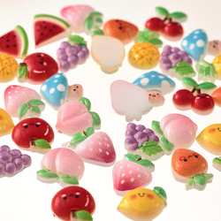 3dネイルパーツ チワワ 犬 ネイルパーツ いちご フルーツ デコパーツ 3dネイルパーツ チワワ 犬 ネイルパーツ いちご フルーツ デコパーツ