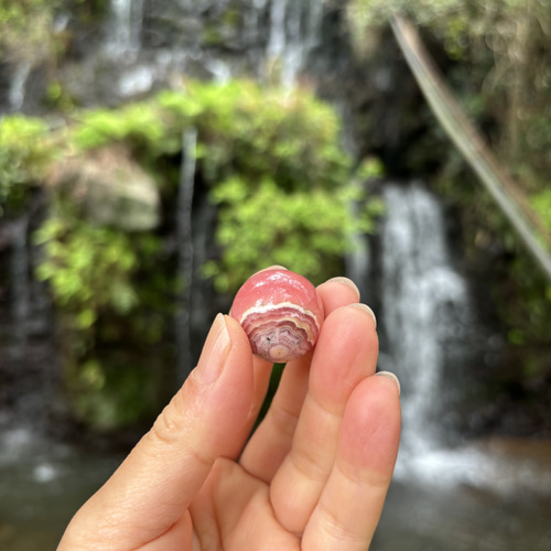 天然石　インカローズ　ミニスフィア　台座付き約1.6センチ⭐️No.1412 天然石 インカローズ ミニスフィア 台座付き約1.6センチ⭐️No.1412