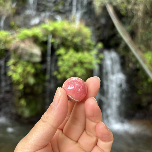 ミニ☆ロードクロサイト（インカローズ）☆スフィア☆22.3mm☆瀧川神社