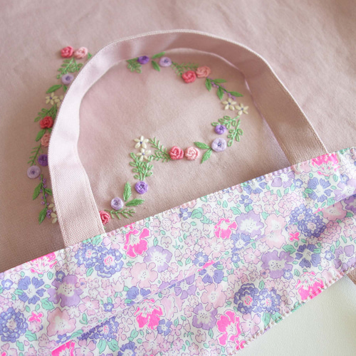 レッスンバッグ✖️4 上履き入れ✖️2ヌビ　オリーブ刺繍　ハート刺繍 レッスンバッグ✖️4 上履き入れ✖️2ヌビ オリーブ刺繍 ハート