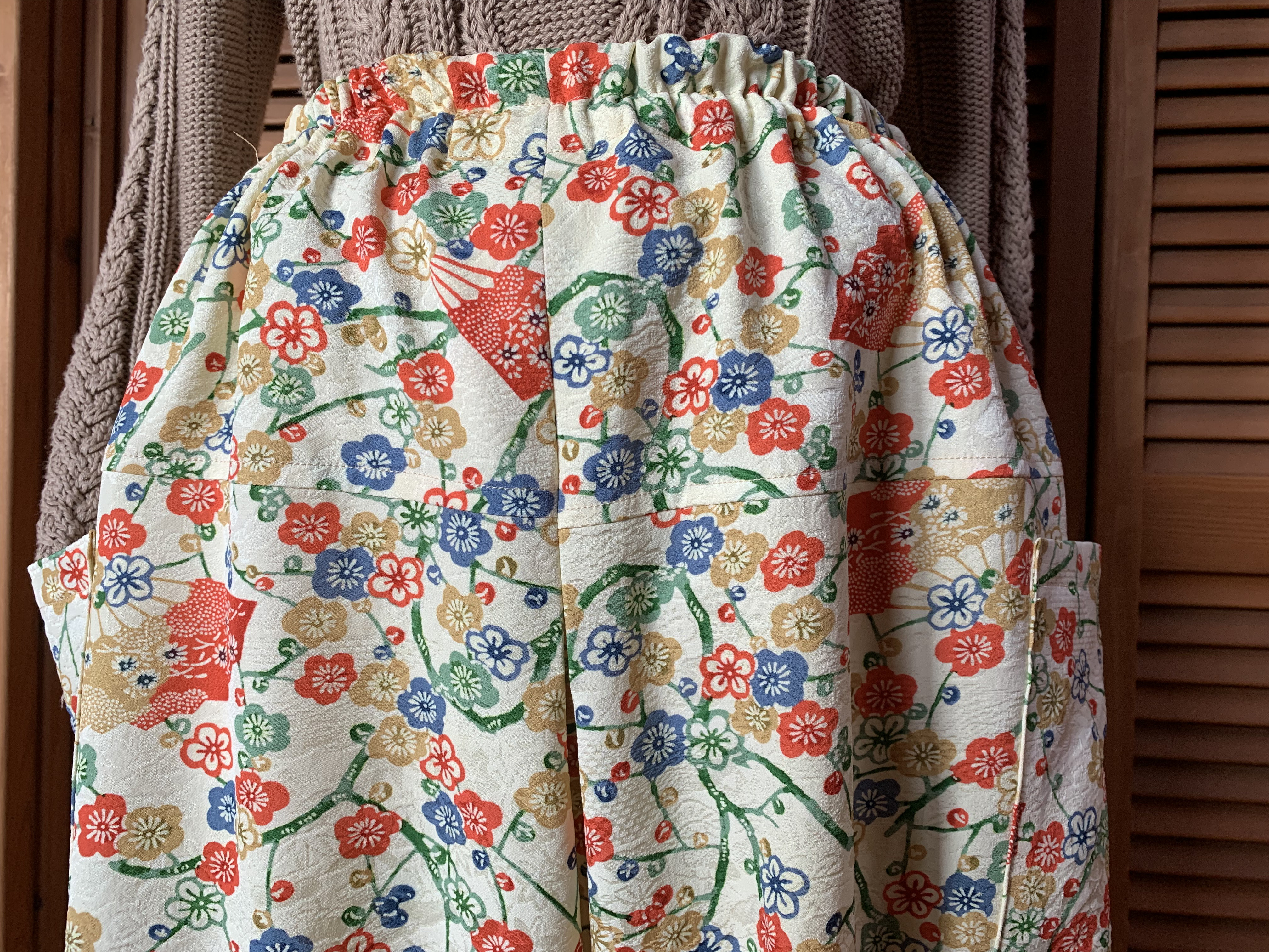 クリーム色　９０ｃｍ着  物リメイク