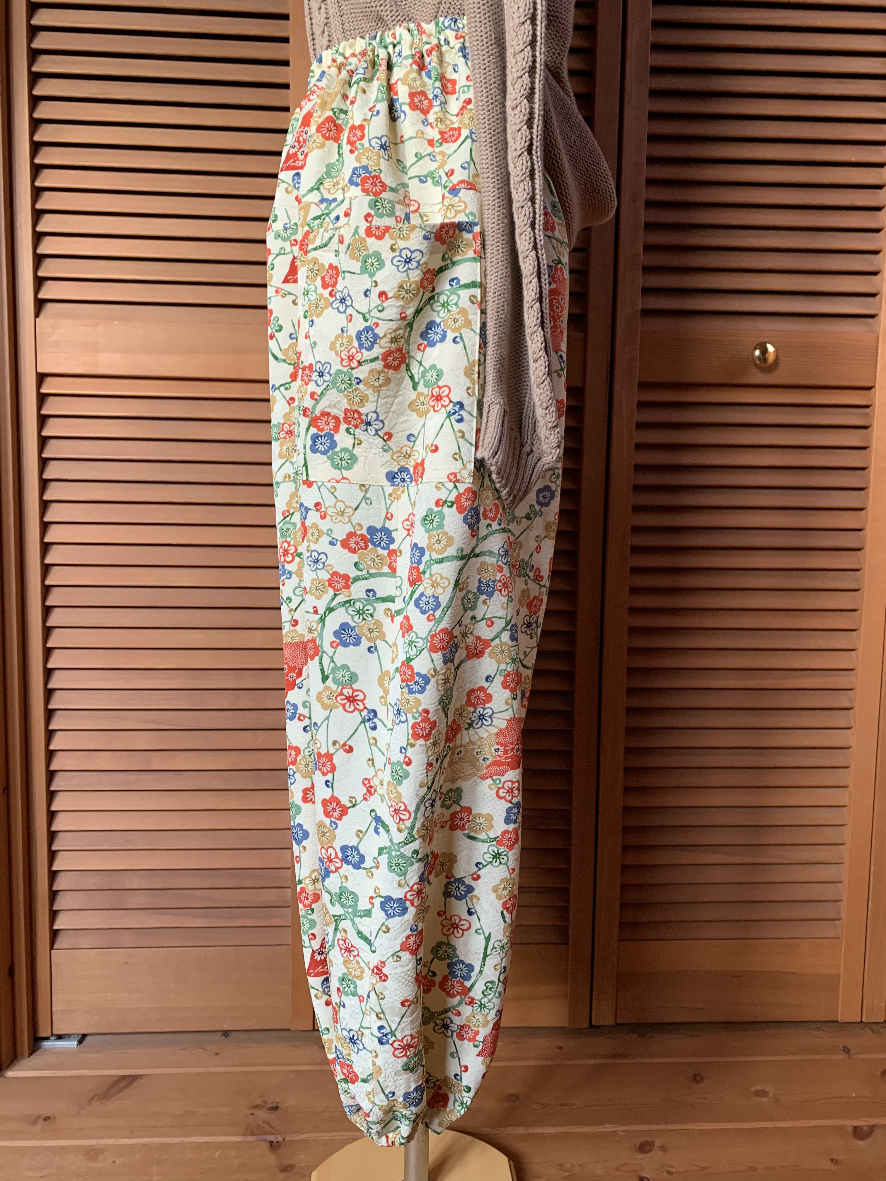 クリーム色　９０ｃｍ着  物リメイク