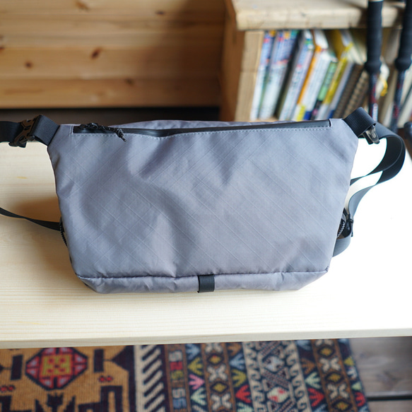 グレー［ハイカーナナメバッグ・L］ /登山・キャンプ・アウトドア・フェス・ボディバッグ・slowhike 人気・おすすめ｜使いやすい・旅行におすすめ 品質保証 全国発送