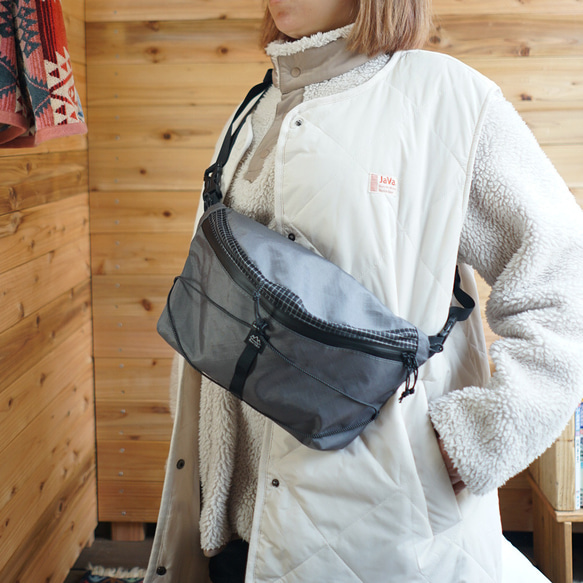 グレー［ハイカーナナメバッグ・L］ /登山・キャンプ・アウトドア・フェス・ボディバッグ・slowhike 人気・おすすめ｜使いやすい・旅行におすすめ 品質保証 全国発送