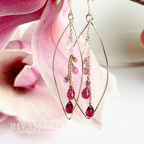 ピアスプラチナムーンストーンピンクサファイア