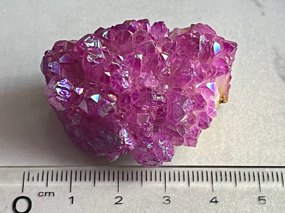 七色の夢໒꒱✨　マゼンタ オーラ　水晶　原石　クラスター　クリスタル 6枚目の画像