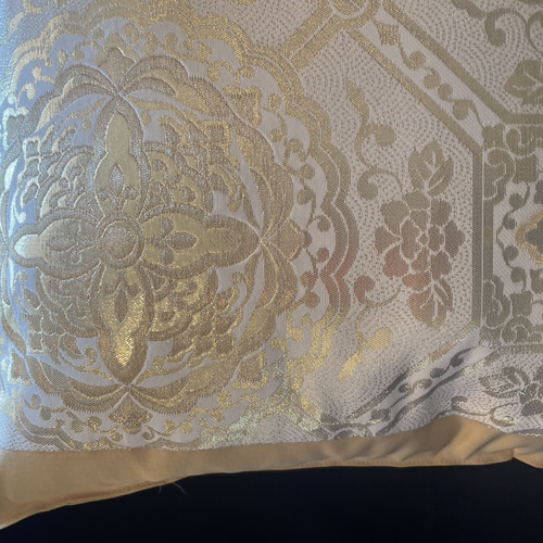 2550純金泊豪華刺繍 帯から作った正絹クッションカバー 帯リメイク