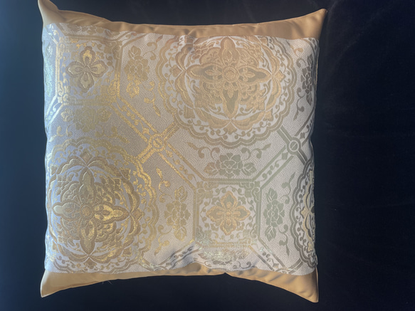 2550純金泊豪華刺繍 帯から作った正絹クッションカバー 帯リメイク