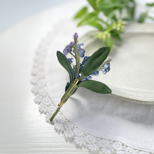 布花ちっちゃな青い花が可愛らしい、ワスレナグサのブローチ。母の日のプレゼントに。 12枚目の画像