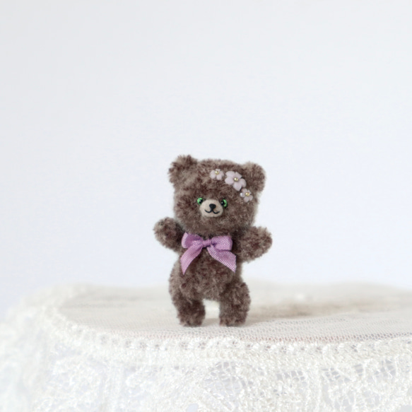 黑色奧本時尚熊紫花微型泰迪熊內飾 第1張的照片