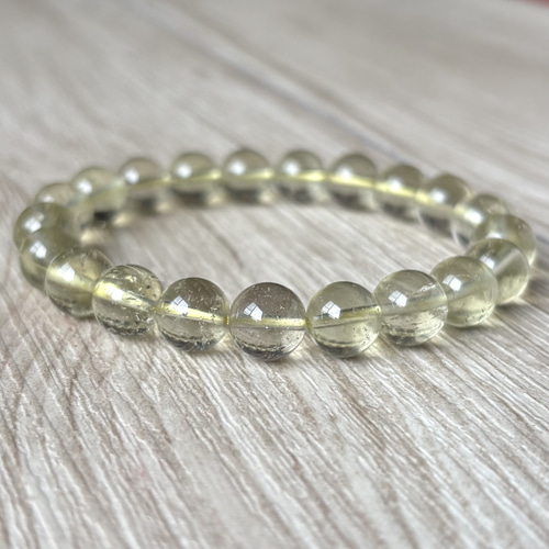 ポジティブなエネルギーで癒しを得る パワーストーンブレスレット