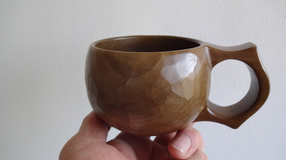 朴の木の一木彫りコーヒーカップ　 14枚目の画像