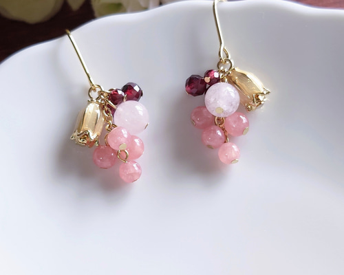 再販☆モルガナイトとお花ꕥとインカローズ*ガーネットのピアス