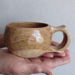 カフェオレ色のドングリの一木彫りコーヒーカップ 15枚目の画像