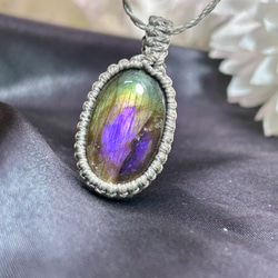 希少 エンジェルフェザー フローライト 天使の羽 内径 16cm 天然石