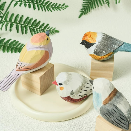 生き生きとした小鳥たち 木彫りの 鳥 置物 ギフト プレゼント ギフト